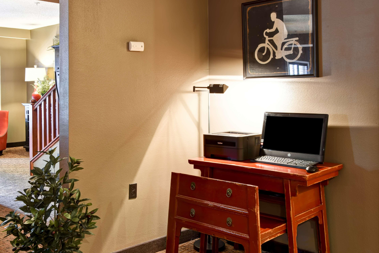Others 4, GrandStay Residential Suites La Crosse, La Crosse