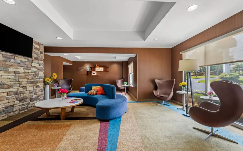 Public Area 3, Spark by Hilton Macon North, Bibb