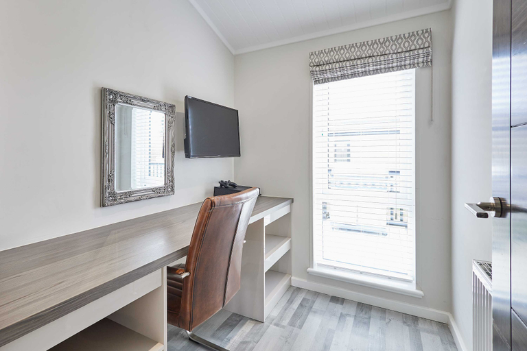 Room 5, Host Stay Brian Clough Lodge, North Yorkshire