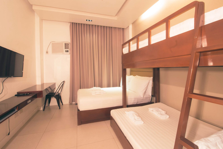 Others 5, Aura Condotel, Roxas City