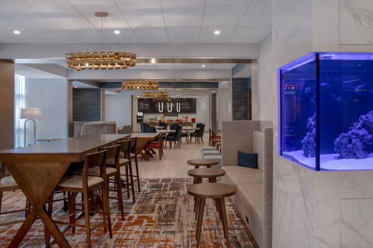 Public Area 2, Hampton Inn by Hilton Winnipeg Downtown, Division No. 11