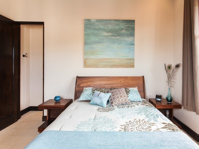 Others 4, Beautiful Mediterranean-Style Penthouse with an Oceanview Balcony, Carrillo