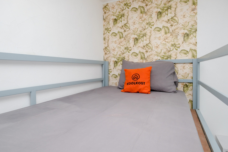 Bedroom 6