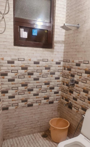Bathroom, Gurjeet Hotel By Naavagat, Amritsar