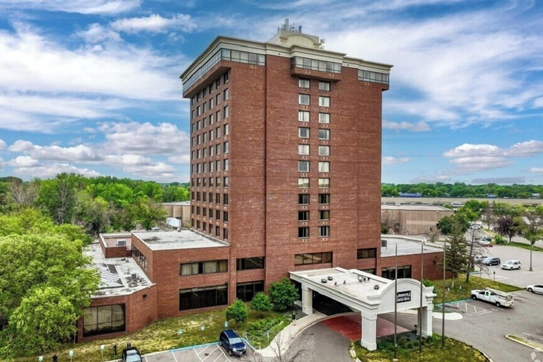 Exterior & Views 2, Comfort Inn Brooklyn Center, Hennepin