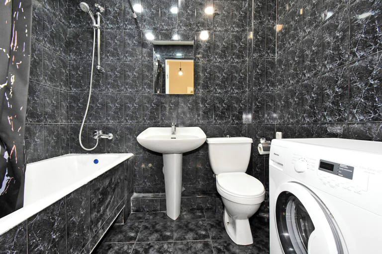 Bathroom, Green room in Yerevan, Yerevan