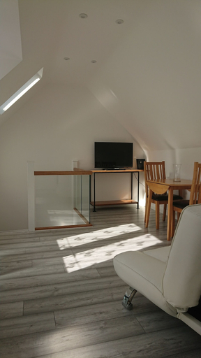 Others 5, Bexlet, East Sussex