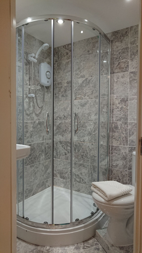 Bathroom 4, Bexlet, East Sussex