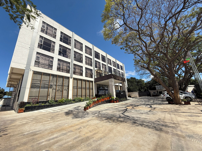 Exterior & Views 2, CARREY HOTEL- Accommodation BB-MICE, Lusaka