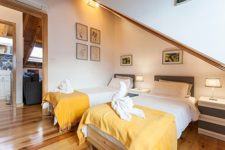 Bedroom 3, Wooden Top With Terrace, Lisbon