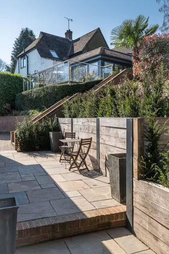 Outdoor dining 2, Aylesford-House-Sleeps 2 & 1 infant-Parking, Kent