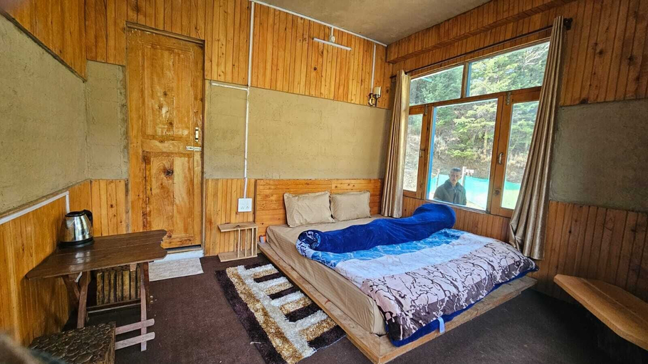 Bedroom 2, shidha homestay, Kullu