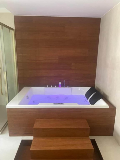 Bathroom, Ellebi Galleria e Dimora D'arte, Cosenza