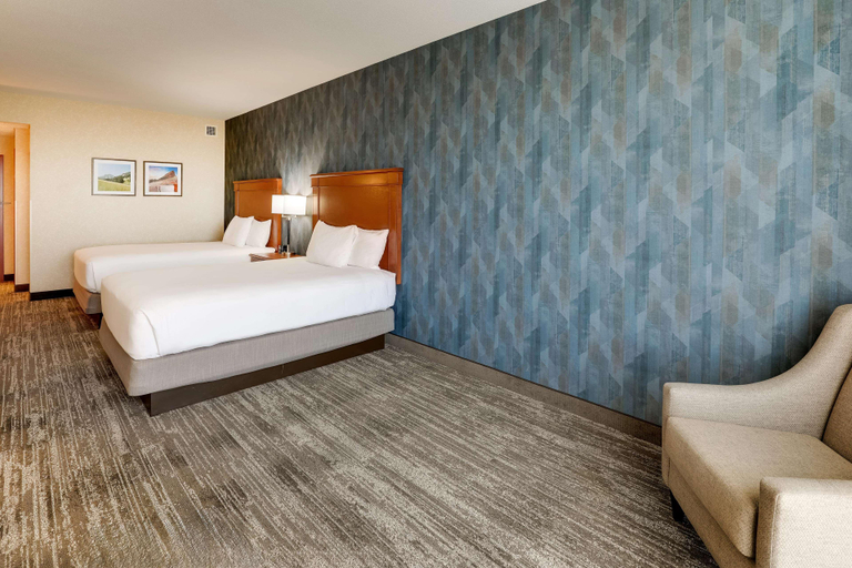 Bedroom 3, Drury Inn & Suites Denver Westminster, Jefferson