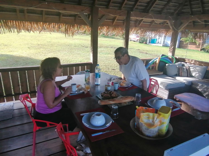 Food & Drinks 3, Vai iti LODGE