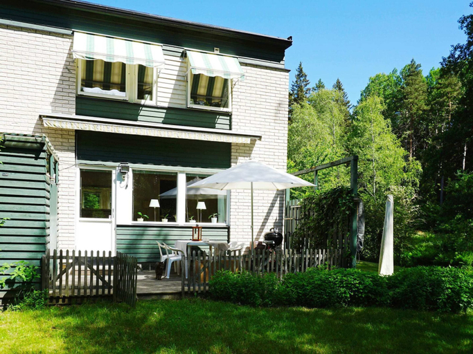 Exterior 3, 4 Star Holiday Home in Ekero, Ekerö