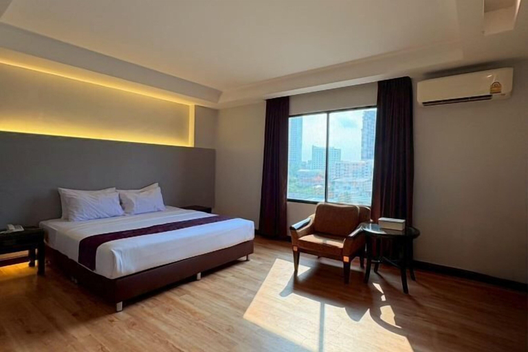 Bedroom 16