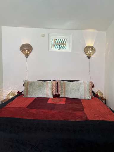 Bedroom 5, villa de nachtegaal, Naarden