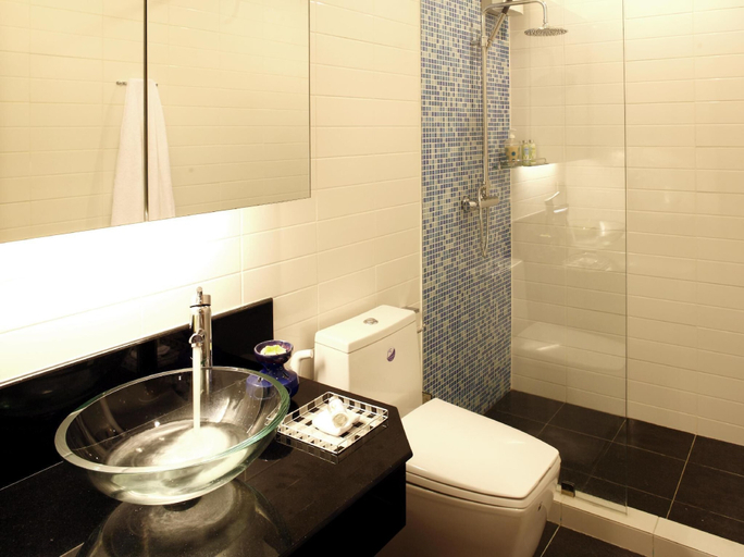 Bathroom 4, Bangkok Patio, Phaya Thai
