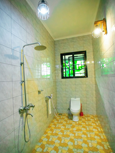Bathroom 3, Materuni Homes, Moshi Rural