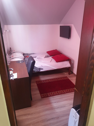 Bedroom 2, IN Club Hostel, Zagreb