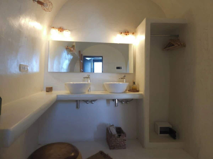 Room 3, Amphora Meltemi Seaview Gem w Private Jacuzzi, South Aegean