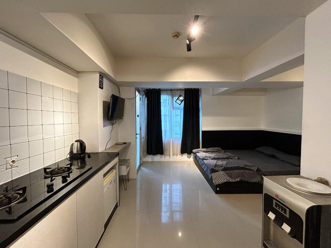 Dining Room 11