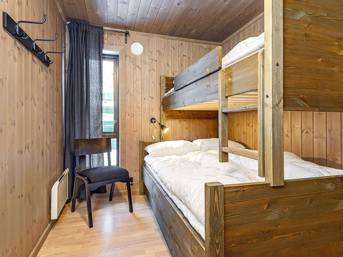 Bedroom 4, 4 Star Holiday Home in Favang, Ringebu