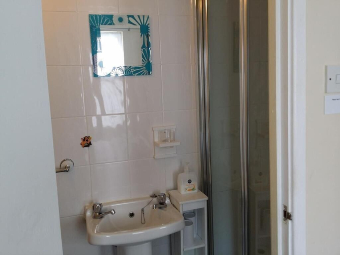 Bathroom 3, The Beach House, Norfolk