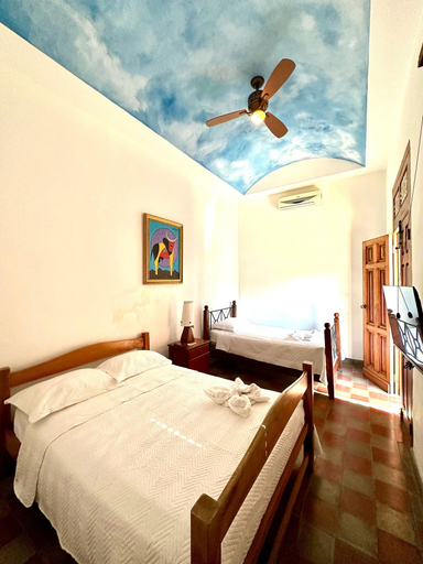 Bedroom 4, Hotel Colonial Victonella, Granada