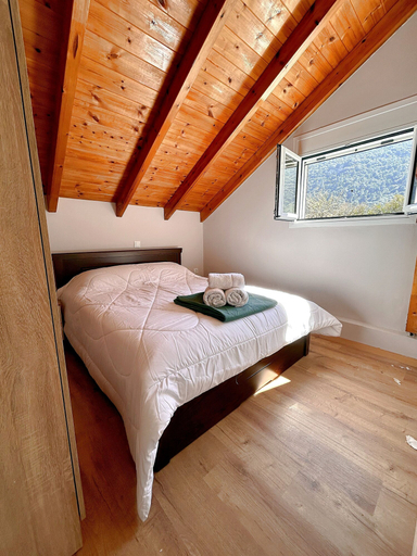 Room 3, Bella Vista Junior in Kamena Vourla, Central Greece