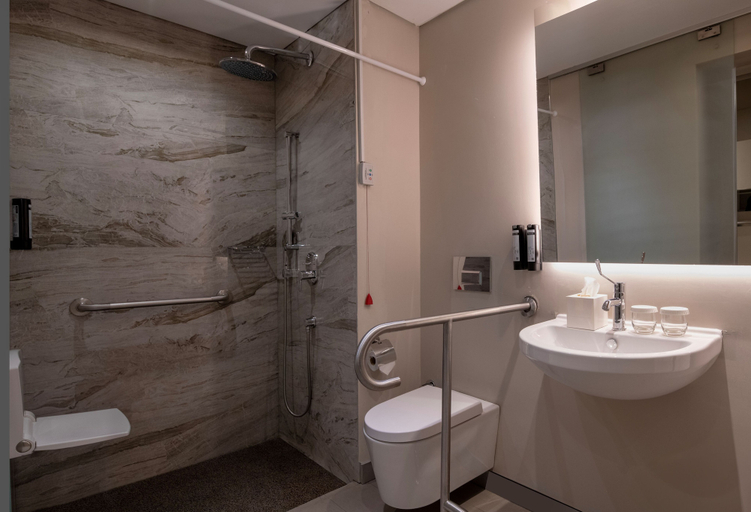 Bathroom 5, Mövenpick Living Istanbul West, Bağcılar