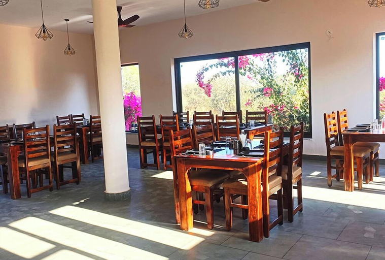 Food & Drinks 4, Thour Nature Resorts Jawai, Pali