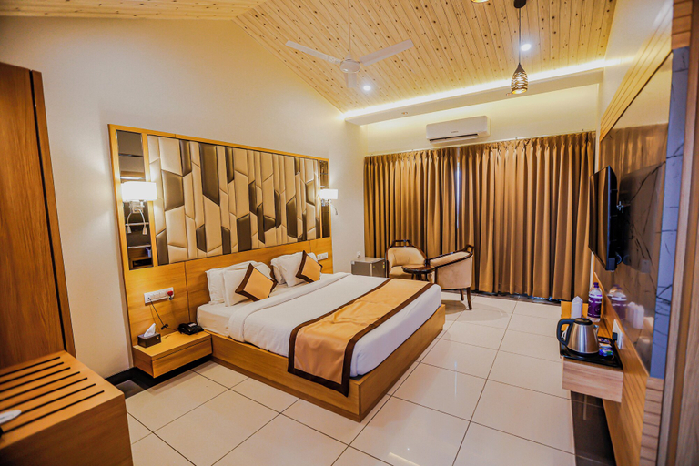 Others 4, Hotel Mukut Mani Govardhan, Mathura