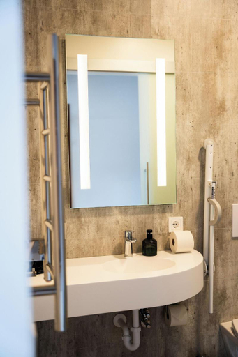Bathroom 4, Hotel Flokalundur, Vesturbyggð