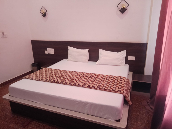 Bedroom, Mahendra Palace, Sikar