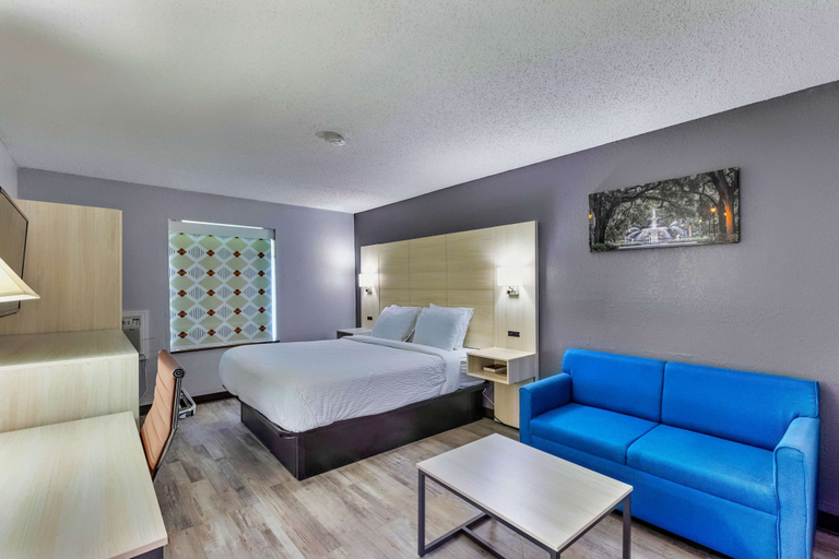 Bedroom 3, Days Inn by Wyndham Savannah Gateway I-95, Chatham