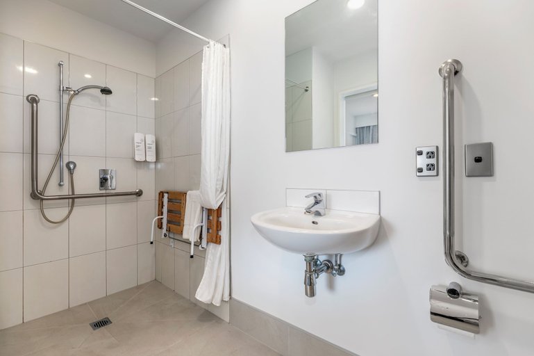 Bathroom 4, Quest Newmarket, Waitakere