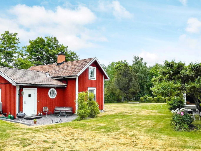 Exterior 2, 7 Person Holiday Home in Motala, Motala