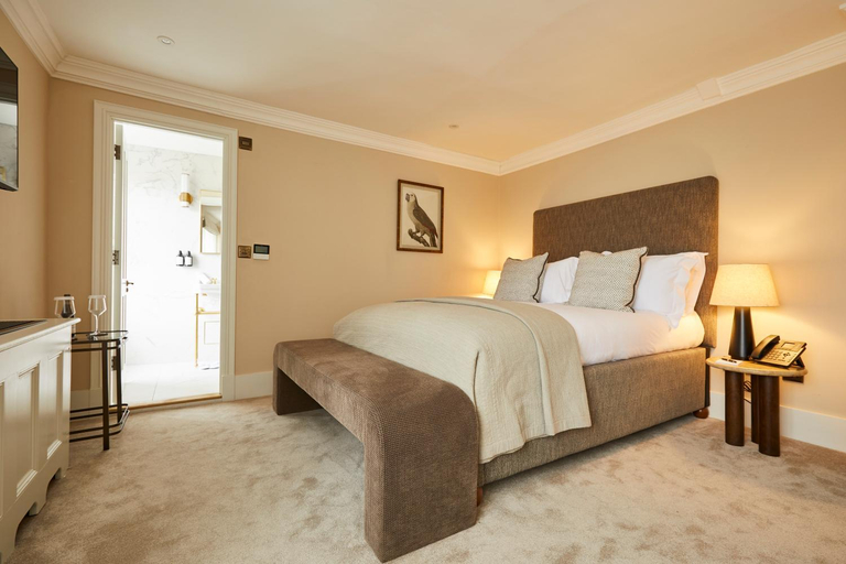 Bedroom 2, The Feathers Hotel, Oxfordshire