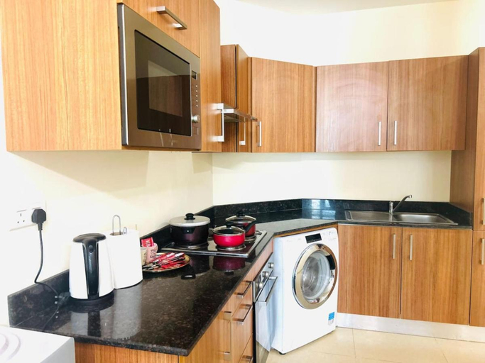 Others 4, Aspire Tower # Peaceful Pad Juffair, Manama
