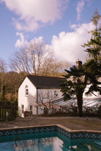 Sport & Beauty 4, The Old Farmhouse, Cornwall