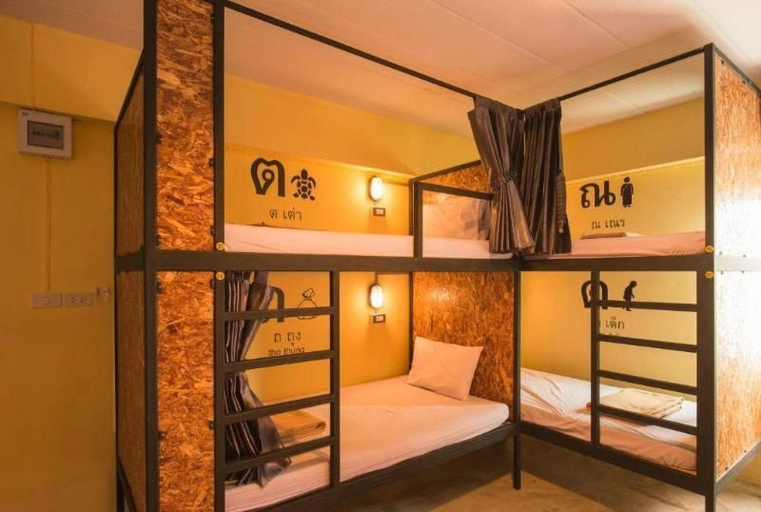 Bedroom 4, Hide Bangkok Hostel, Khlong Toey
