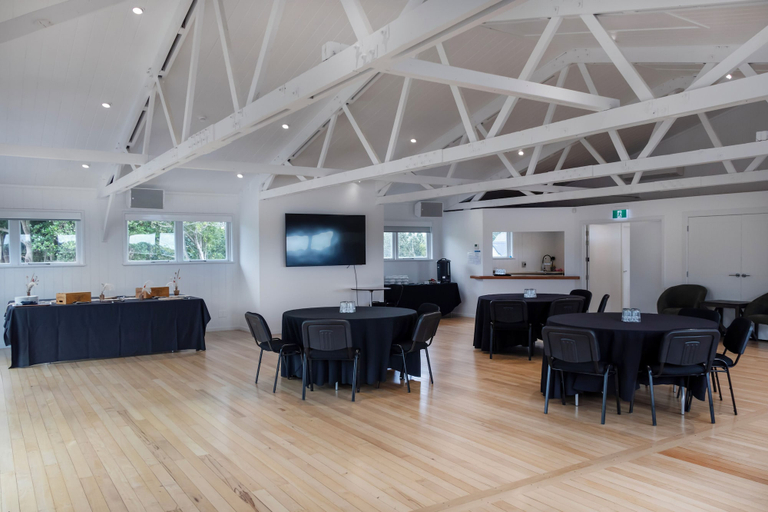 Food & Drinks 5, Tatum, Horowhenua