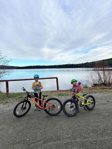 Others 5, Lac Le Jeune, Thompson-Nicola
