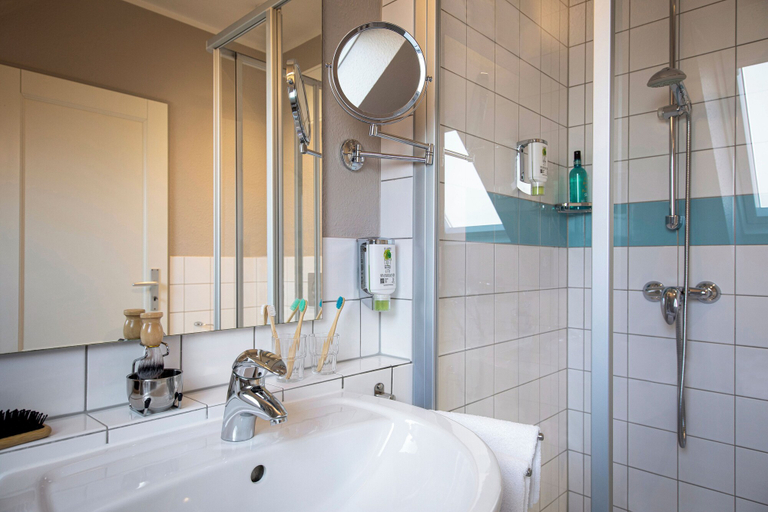 Bathroom 5, TUI BLUE Sylt, Nordfriesland