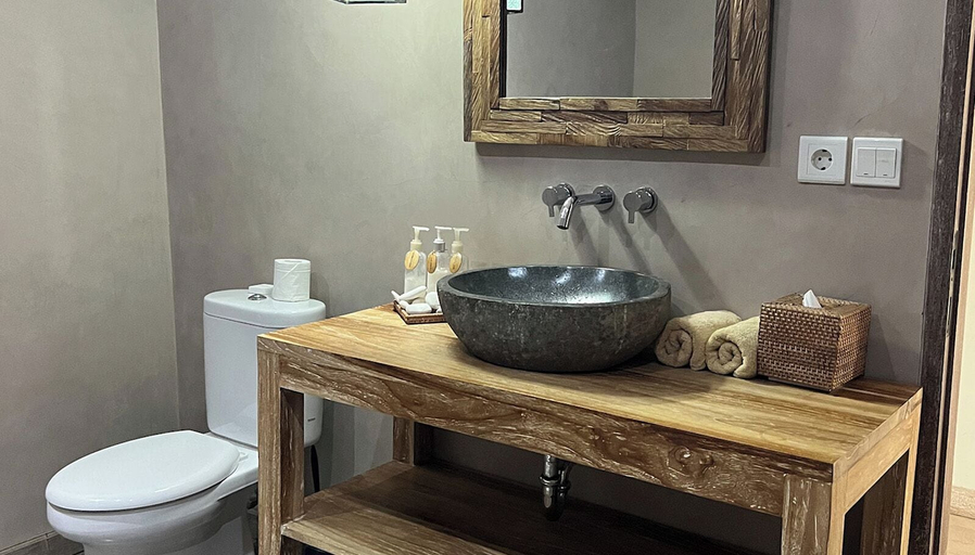Bathroom 6