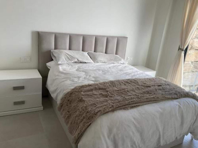 Room 4, 6 Guests - 3 Bedrooms - Private Garden - Pool, Málaga