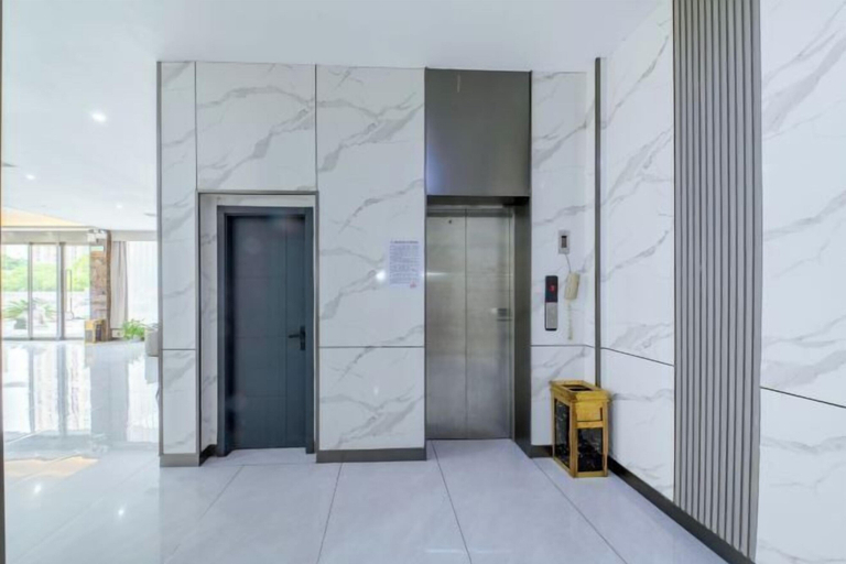 Others 5, Longding Business Hotel, Nanchang