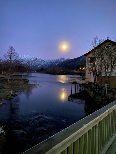 Others 4, The house on the lake, Evenes
